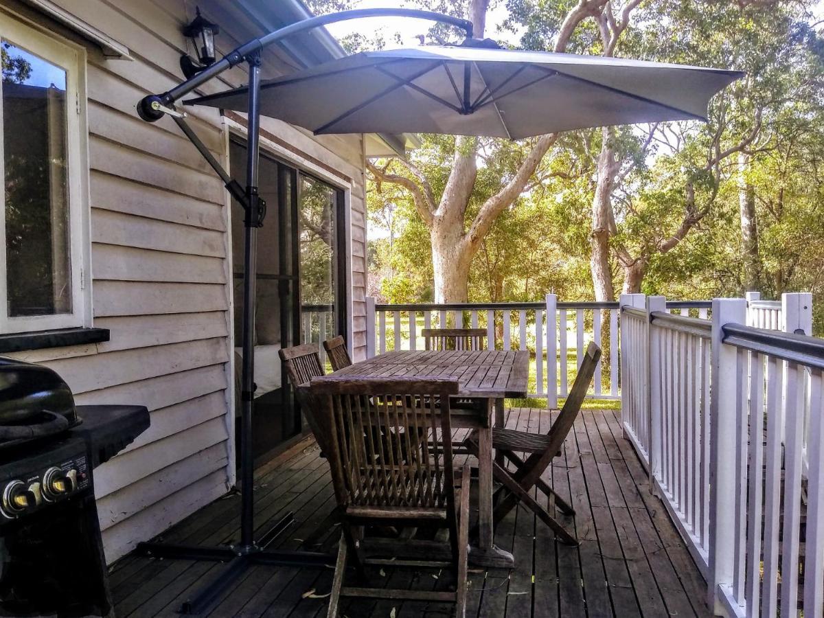 Lake Weyba Noosa Lodge & Kangaroos Peregian Beach Exterior photo